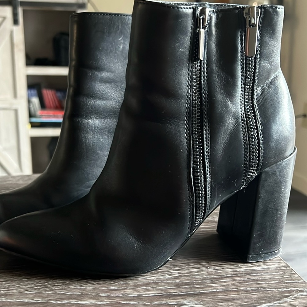 Fergie Black Boots